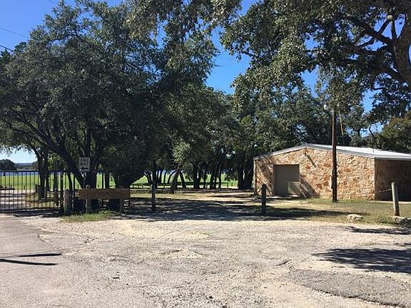 5th image of 8231 Arroyo Ave