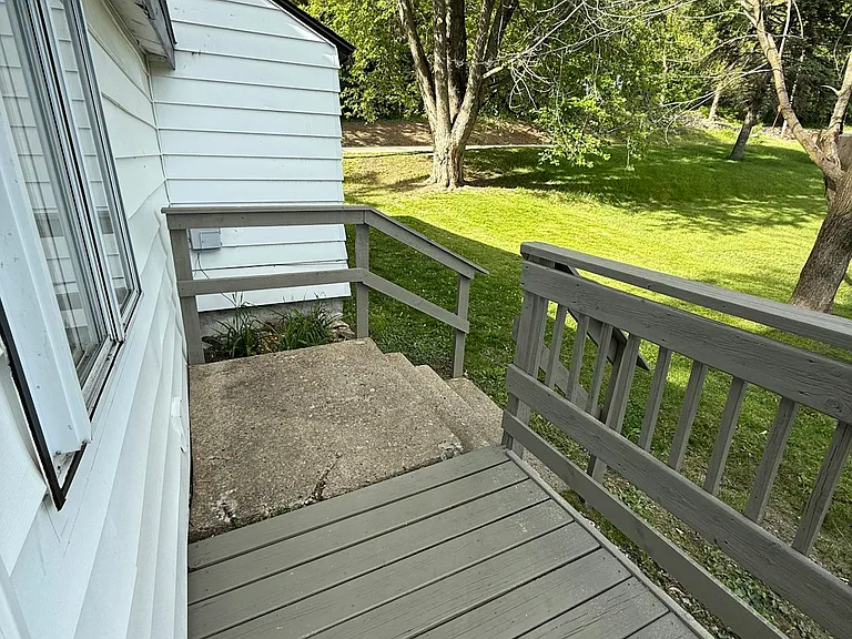415 9th Ave — Photo 21