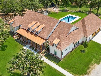 135 Silver Saddle Cir, Weatherford, TX, 76087