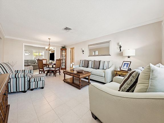 3rd image of 2398 SW 11th Avenue