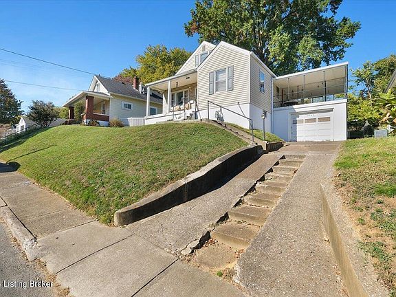 4th image of 1047 Wagner Ave