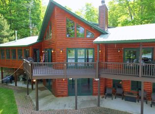 164 Stanley Lake Dr, Iron River, MI 49935