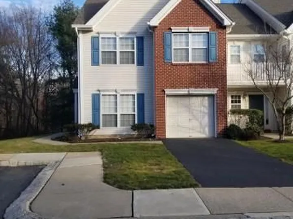 29 Painted Wagon Rd, Holmdel, NJ 07733