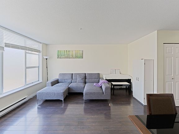 3rd image of 8333 Jones Rd #384