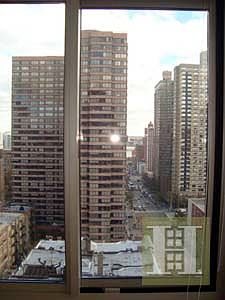 5th image of 1500 Lexington Ave APT 17B
