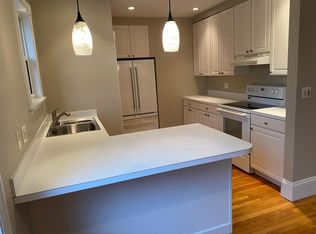 40 Conant St APT 3, Danvers, MA 01923