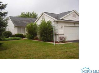 2203 Farm View Ct, Toledo, OH 43615
