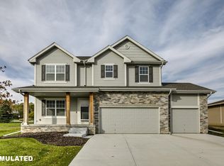 9319 Berg Dr, Lincoln, NE 68505