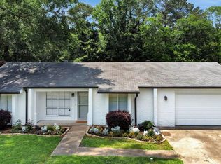101 Turtle Creek Dr, Brandon, MS 39047