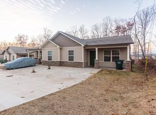 289 Dobson Rd, Duncan, SC 29334