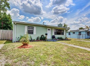 632 Cherry Rd, West Palm Beach, FL 33409