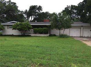 102 Paint Brush Rd, Lakeside, TX 76108