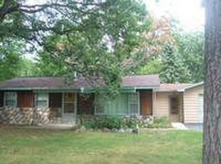 6724 Aarwood Rd NW, Rapid City, MI 49676
