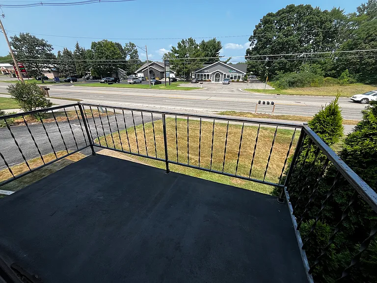 428 Butternut Dr #4 — Photo 13