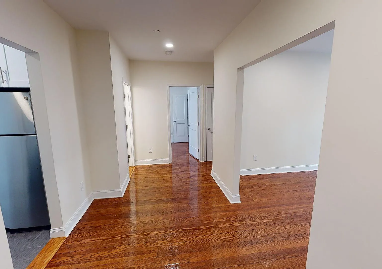 2 bed, $2,995 — Photo 3