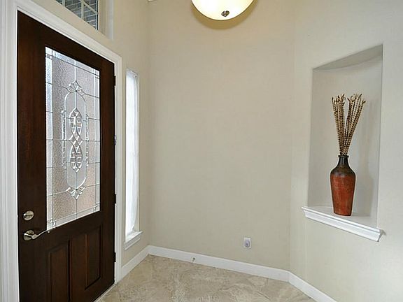 3rd image of 107 Bellardia Ct