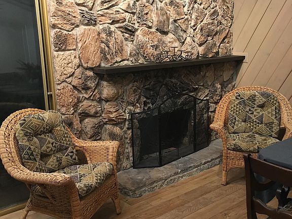 4th image of 1641 Joan Dr