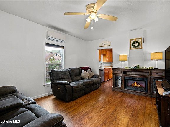5th image of 101 4th Ave