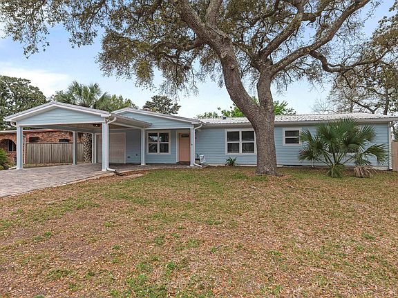 3rd image of 204 Coral Dr