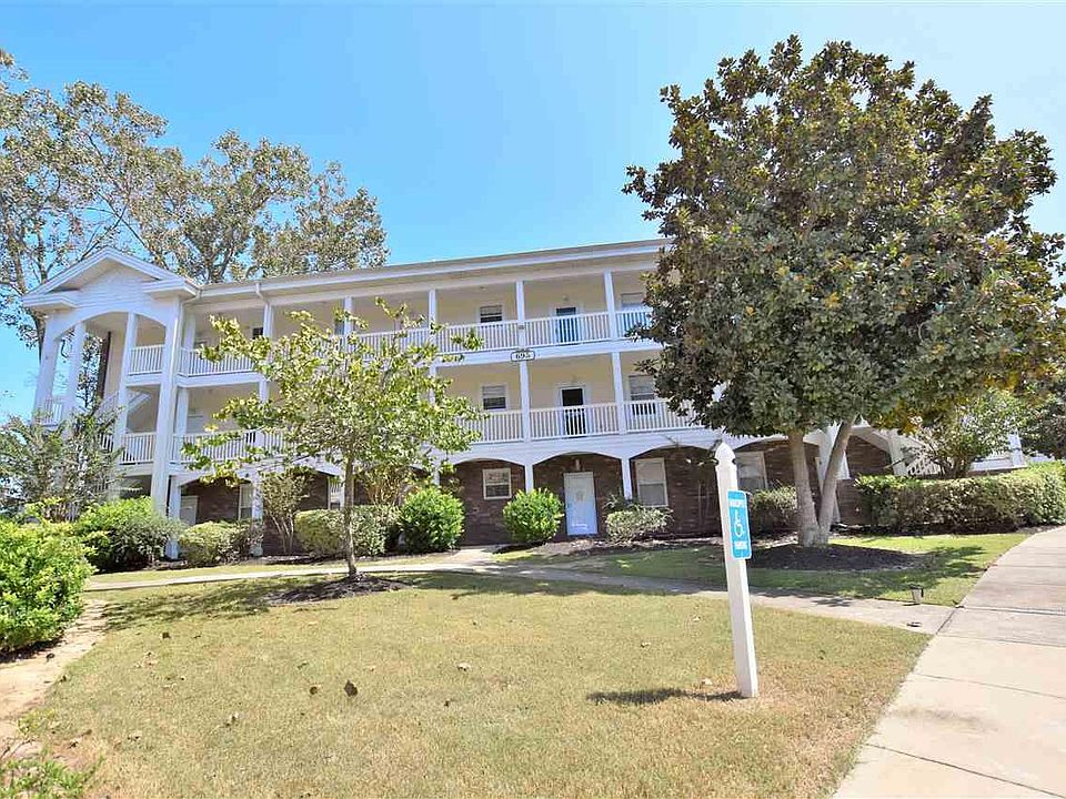 1st image of 695 Riverwalk Dr #5-102