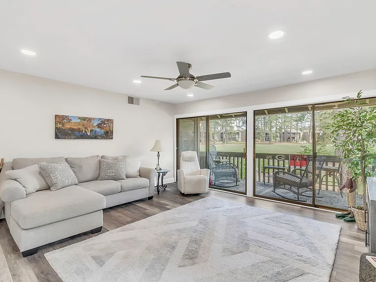 800 Saint Andrews Dr — Photo 12