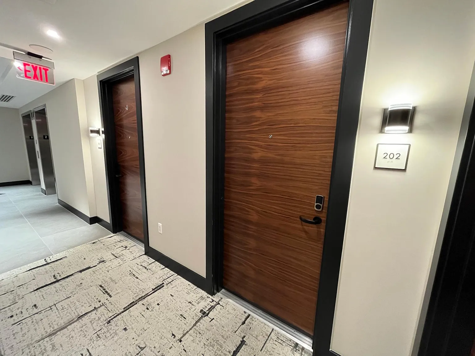 1 bed, 600 sqft, $2,500 — Photo 2