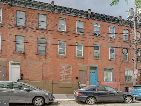 1422 McKean St, Philadelphia, PA 19145