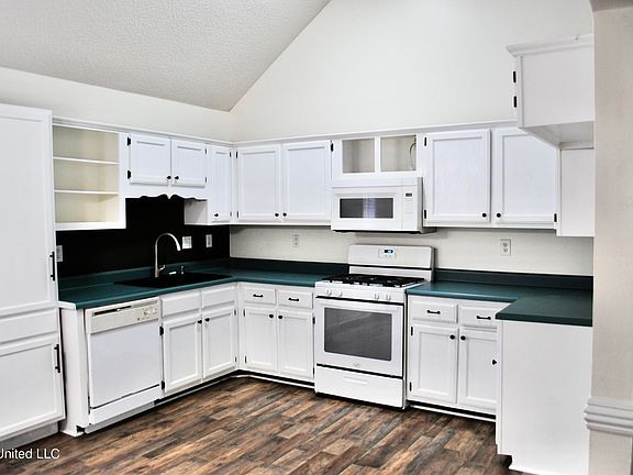 5th image of 7165 Lynnease Dr
