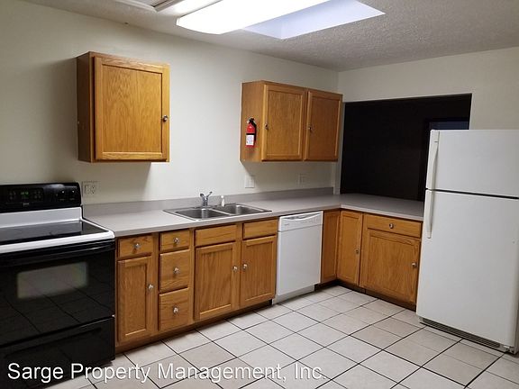 4th image of 631 N Morton St