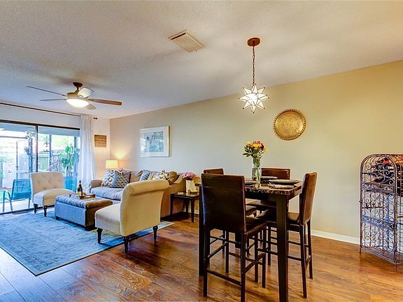 4th image of 10433 La Mirage Ct #10433