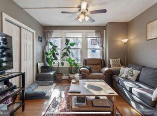639 Bainbridge St, Philadelphia, PA 19147