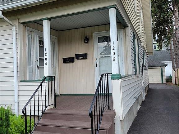 4th image of 1204 Court St #6