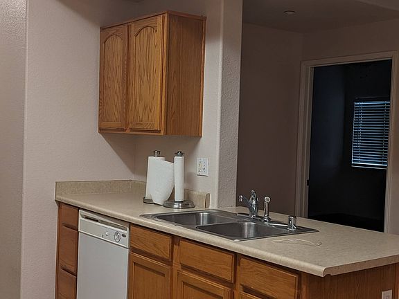 3rd image of 41410 Juniper St Unit 1911