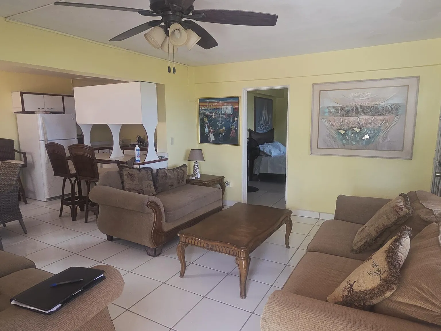 1 bed, 403 sqft, $1,200 — Photo 2