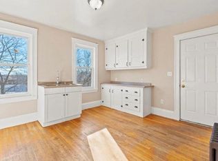 26 Phelps St #2, Salem, MA 01970