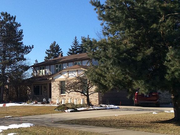 3rd image of 5707 Martell Dr