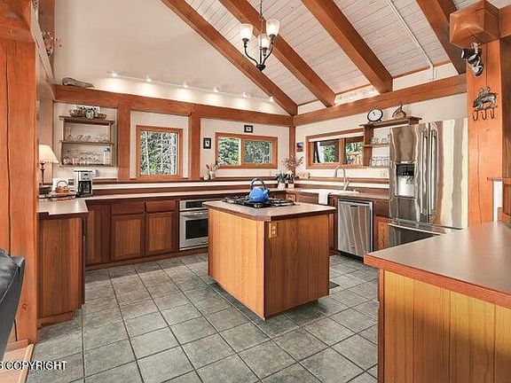 2nd image of 37905 Hall Rd