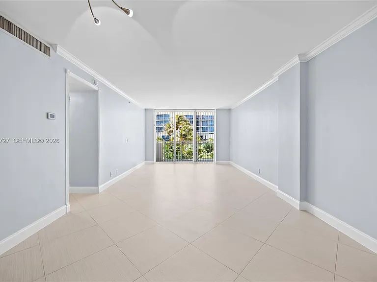 3001 S Ocean Dr #317 — Photo 2