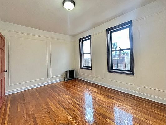 4th image of 95 Cabrini Blvd APT 6E