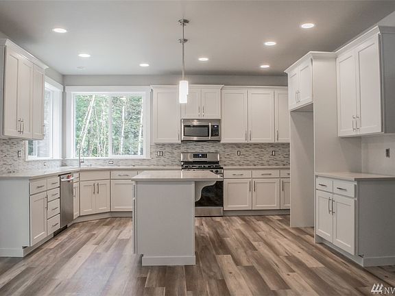 3rd image of 7820 199th Ave SE Lot 2