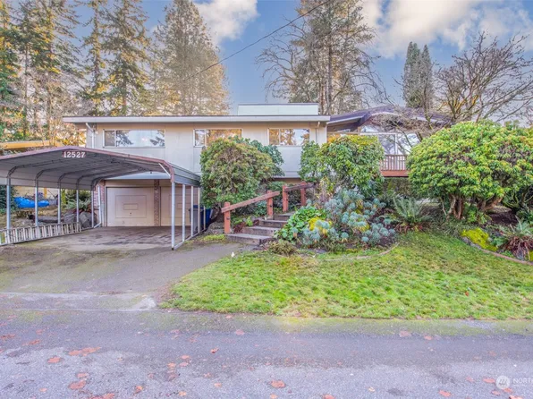 12527 SE 52nd St, Bellevue, WA 98006