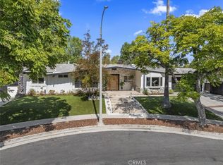 23761 Ladrillo St, Woodland Hills, CA 91367