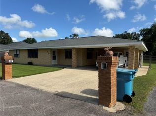 219 Schaubhut Ln, Des Allemands, LA 70030