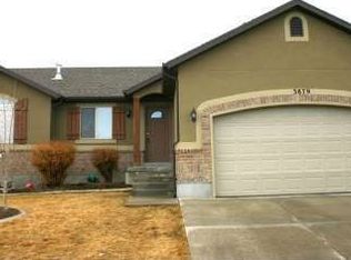 3879 Dune Buggy Dr, South Jordan, UT 84095