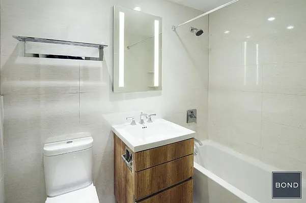 Rented by Bond New York | media 22