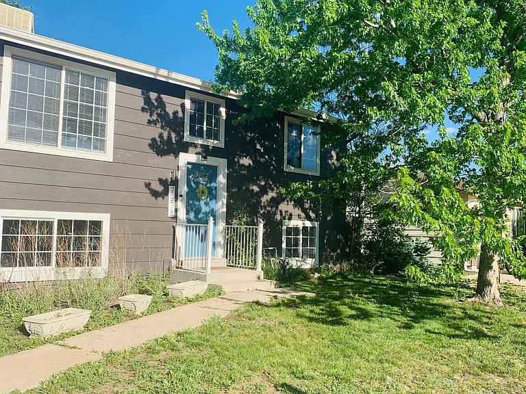 7278 Urban Dr — Photo 3