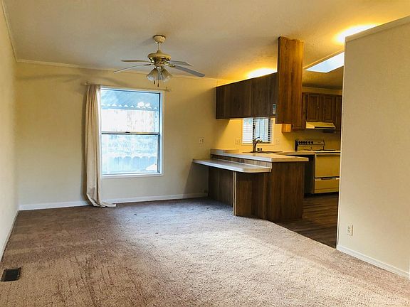 5th image of 15177 SE Easy St