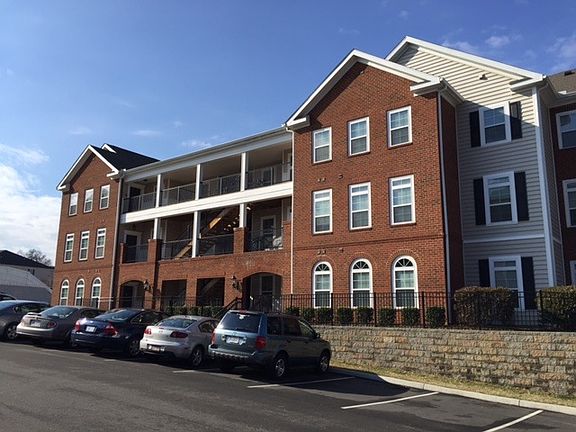 2nd image of 511 Houston St APT 2D
