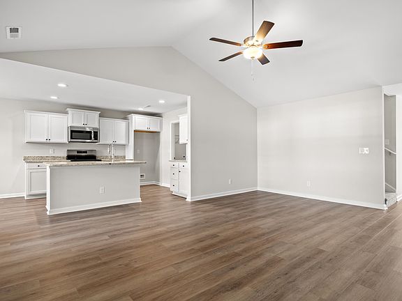 2nd image of 940 Woodside Dr. Lot 150 Oak II