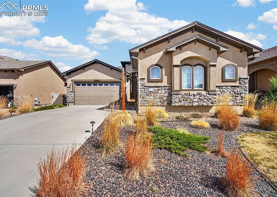 1st image of 9826 Golf Crest Dr